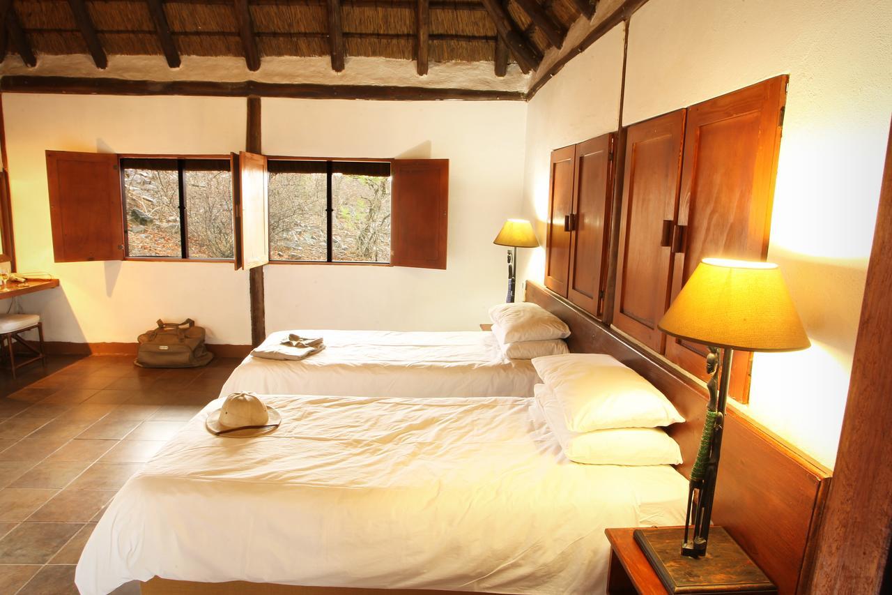 Nkwazi Lake Lodge Понгола Екстер'єр фото